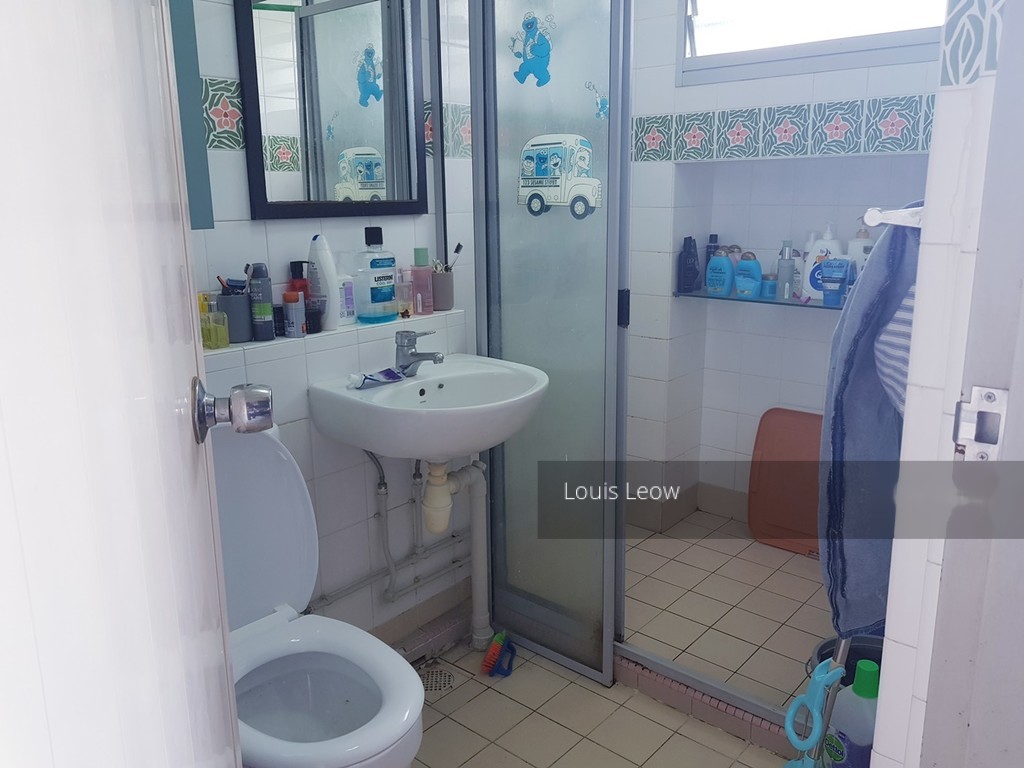 Blk 240 Pasir Ris Street 21 (Pasir Ris), HDB Executive #205542601